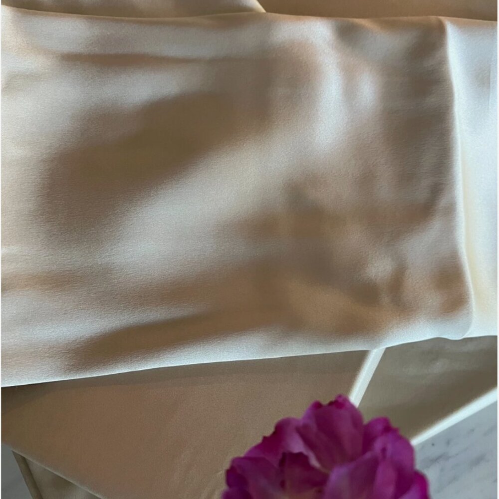 100% Silk bedding set King Size - New with Label - Picture 2 of 3